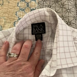 Men’s Joseph A Banks dress shirt. White/purple stripe size 17 1/2 - 36